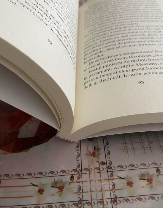 Paulo Coelho, Spioana- ed. Humanitas.