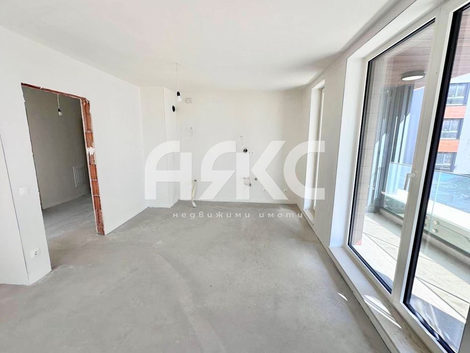 Продава се Двустаен апартамент в София, Кръстова вада - 83 кв.м за 1836 €/кв.м - Снимка #2
