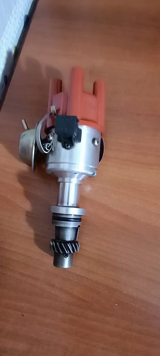 Продам трамблёр на Ауди 80 В3.