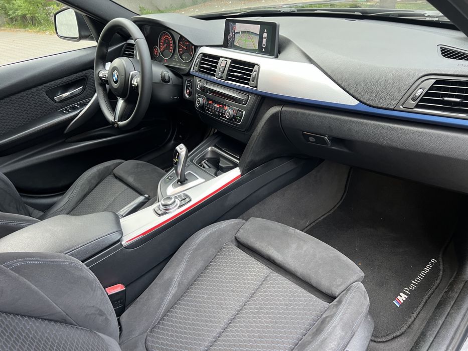 BMW F30// M Pachet // 320D/ 184CP/Trapa /Navi Mare/ Camera / Alcantara