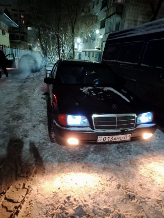Мерседес бенс С180