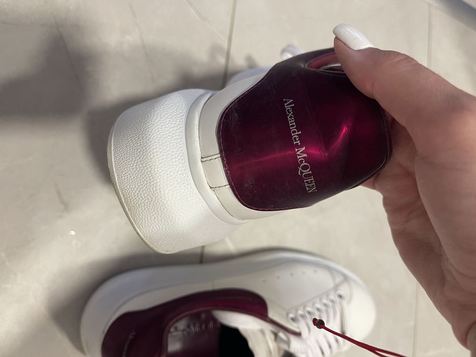 Alexander Mcqueen