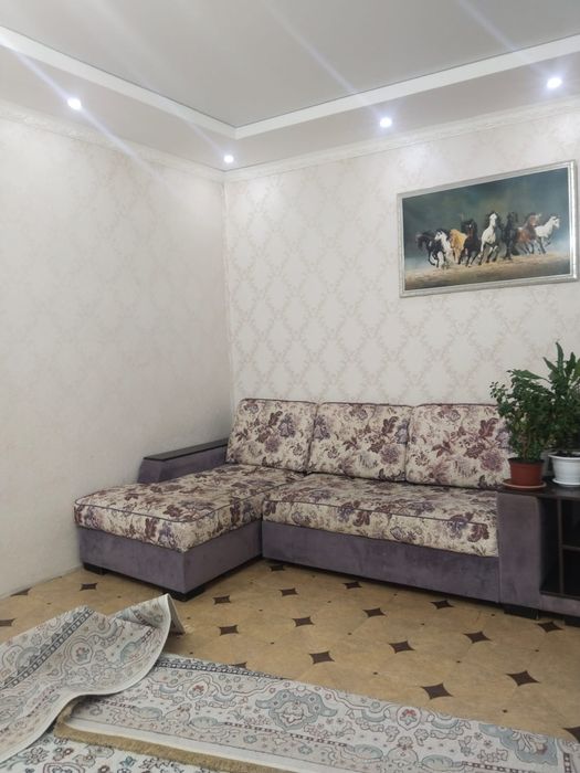 Продается диван 3.80м