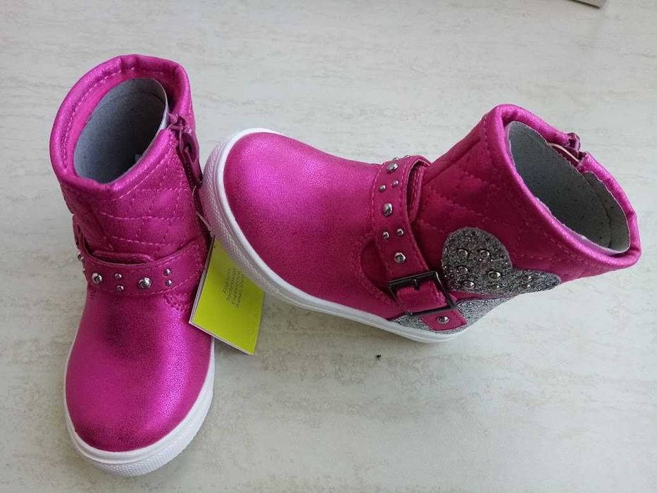 НОВИ боти/ботуши/апрески на Geox, Primigi, Clarks - н. 20