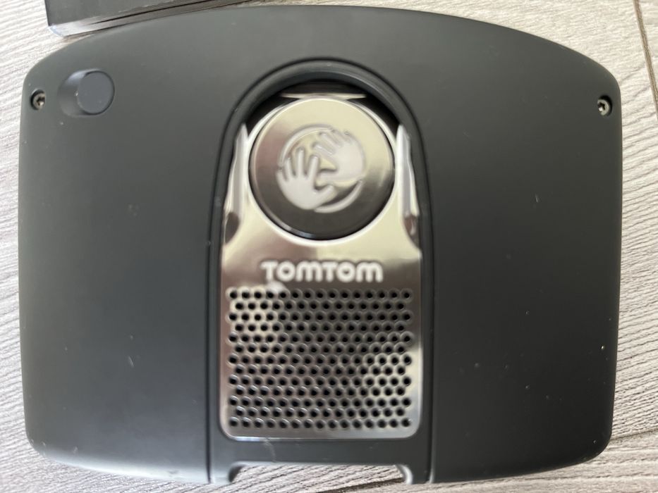 TomTom GO 730 Traffic + accesorii+husa+ cutie originala