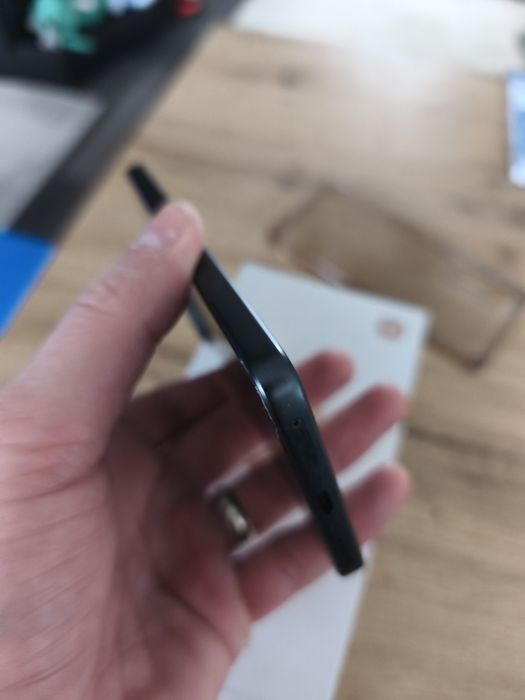 Продавам Xiaomi 12 lite