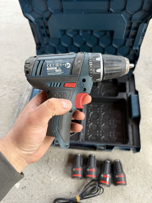 Bosch GSR 12V-15 винтоверт