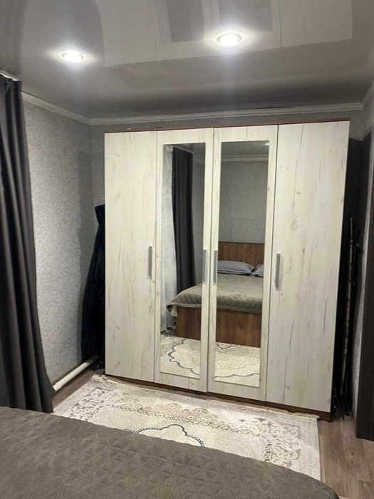 Продам просторный дом для большой семьи.