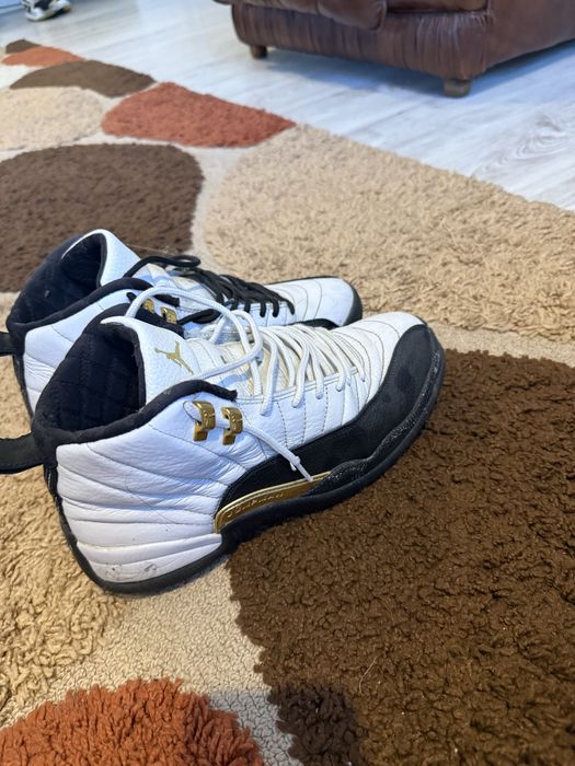 Adidasi Jordan 12