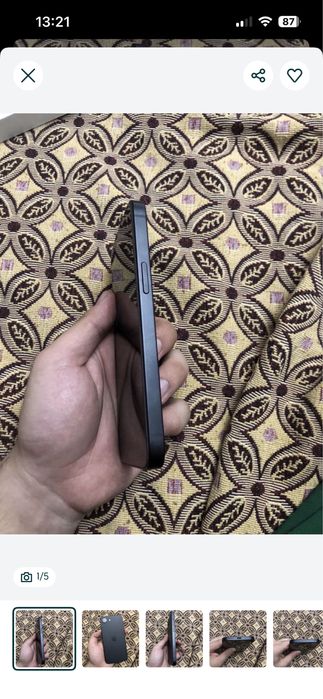 Айфон16е срочна прадам отлична состояние