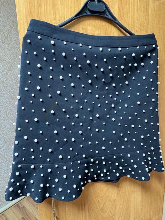 Юбка с бусинами, размер 46