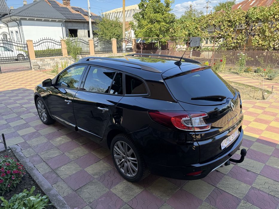 Renault Megane GT Line-1,5 DCI-110cp-euro5- recent adusa pe roti