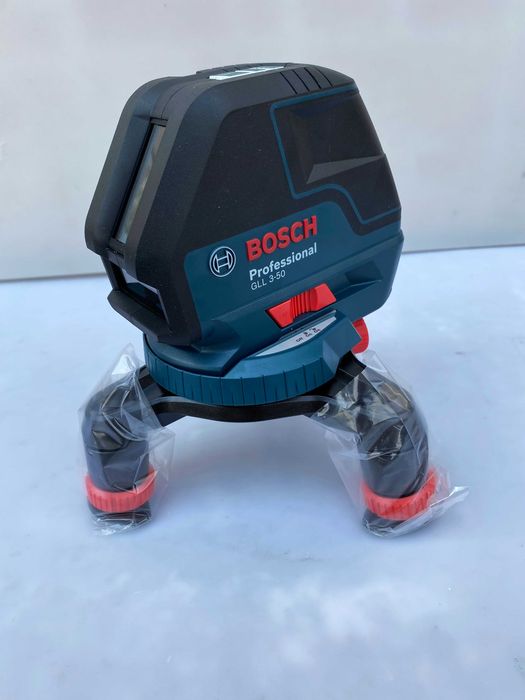 BOSCH GLL 3-50 - Нов линеен лазерен нивелир
