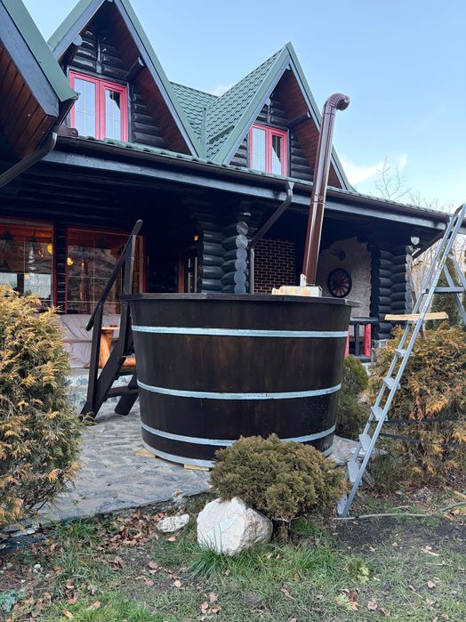 Ciubăr din lemn de 6 persoane