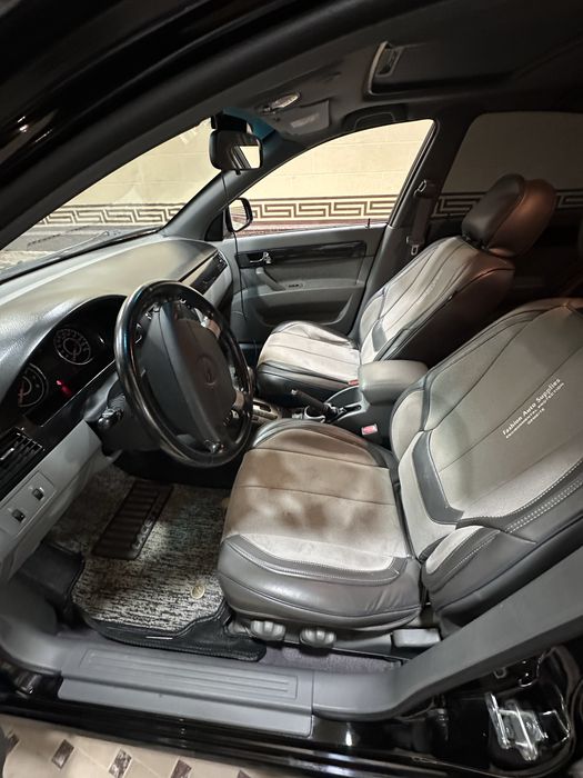 Qora Gentra. Chevrolet Гентра 3- позиция