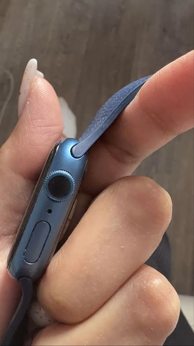 Продам Apple watch 7