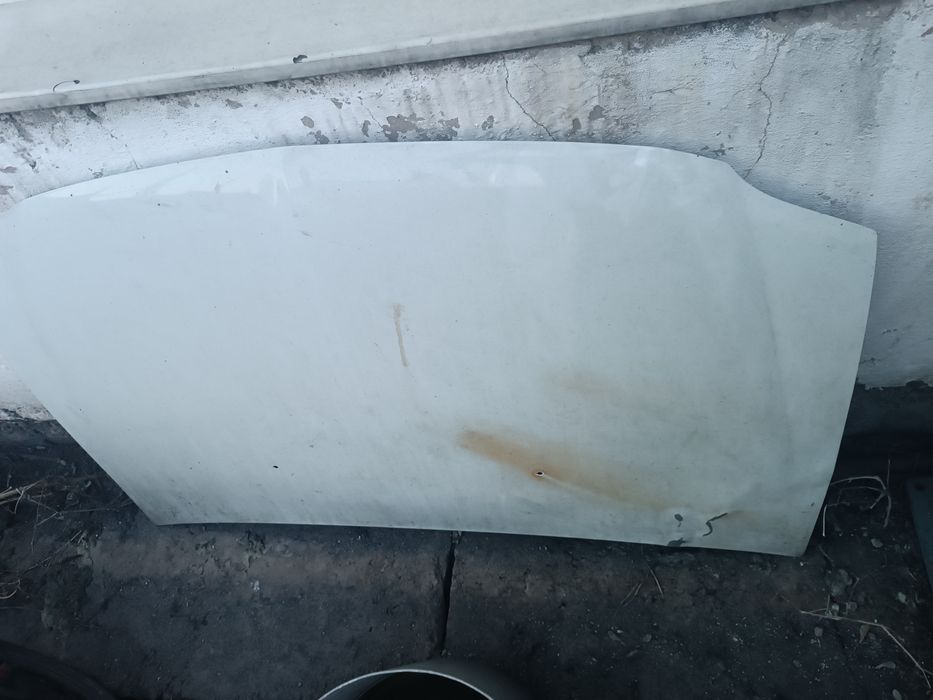 Капот на лада Ларгус