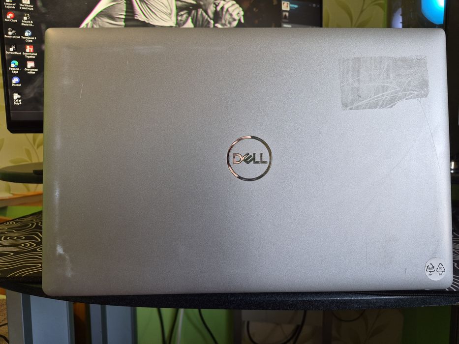 Laptop Dell - Procesor I5-1145G7
