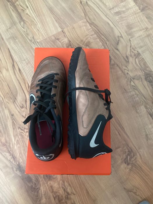 Стоножки Nike Tempo 40.5 номер