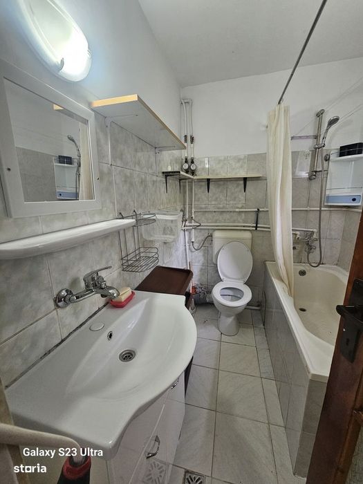 Apartament 2 camere zona Lunei - Complex Studentesc !!
