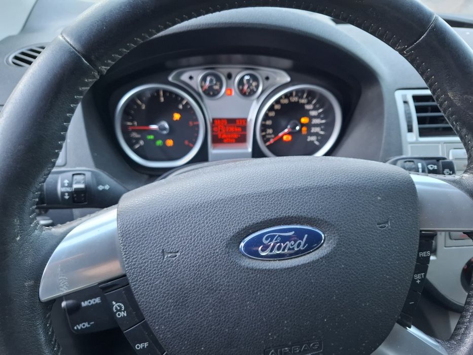 Elemente Caroserie Ford Kuga 2.oTdci 1ookw 136cp  4x4 Cutie 6+1 Trepte