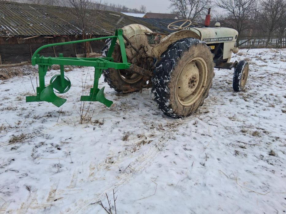 Vand plug dupa tractor