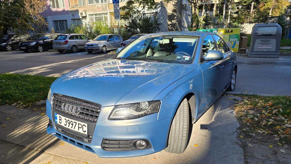 Продавам автомобил Ауди А4