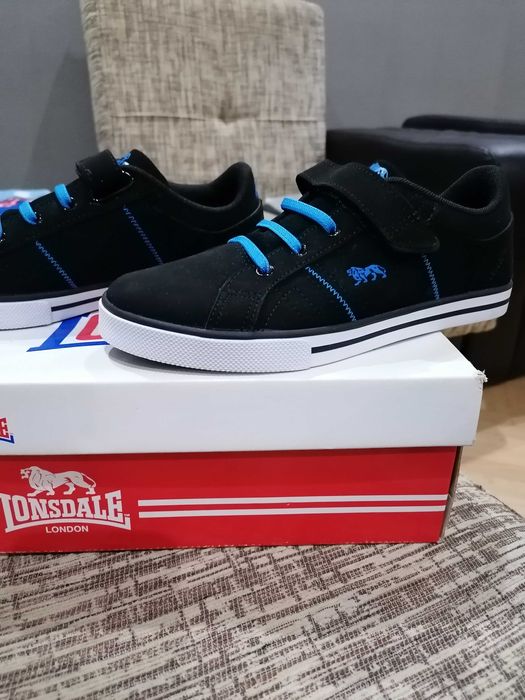 Нови маратонки Lonsdale