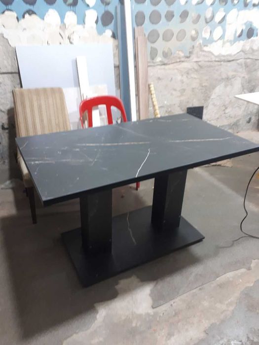 Стол кухонный, обеденный