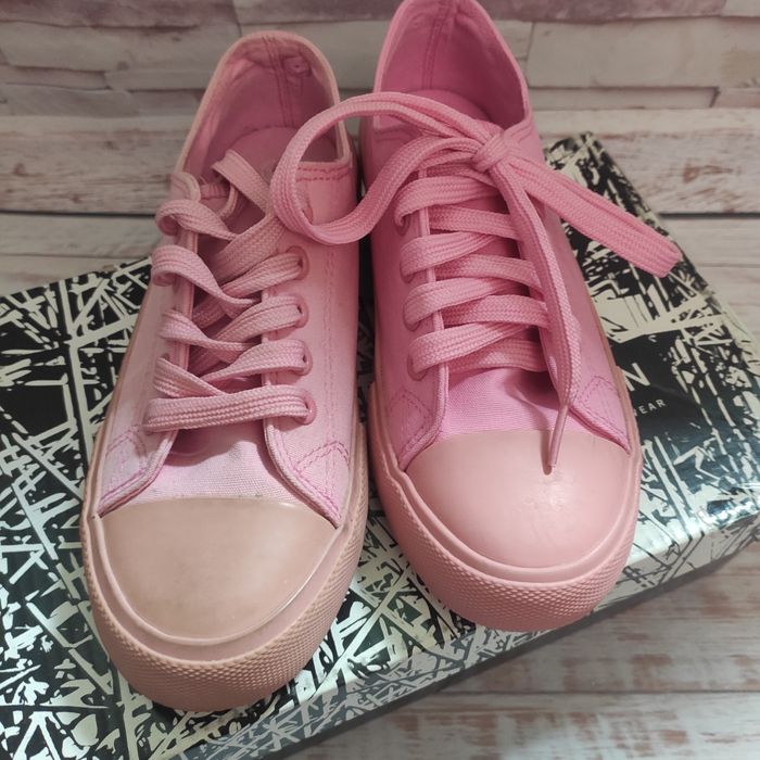 Кеды новые тканевые