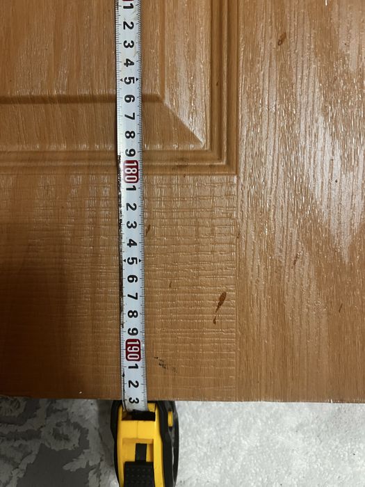 Продам дверь (входная)