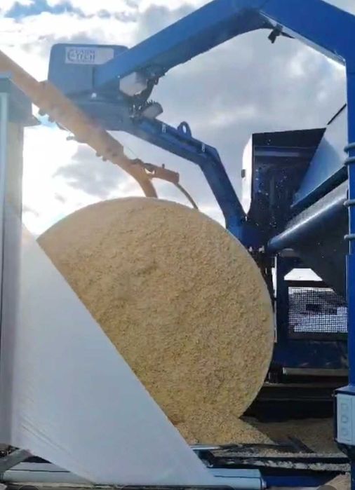 Crimping porumb baloti