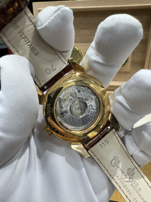 Cuervos Sobrinos Золото 750Пробы