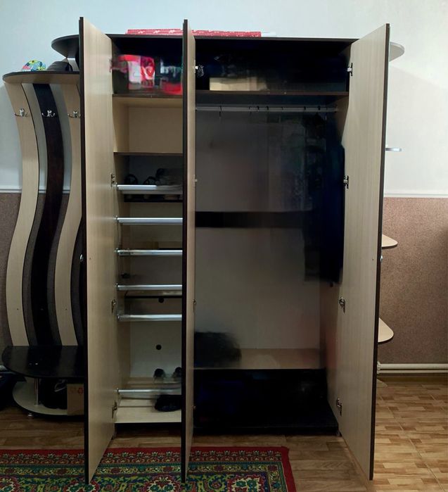 Продам прихожий состояние отличное