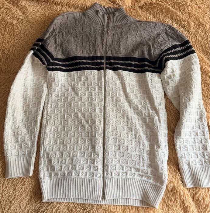 Продам кофты мужские