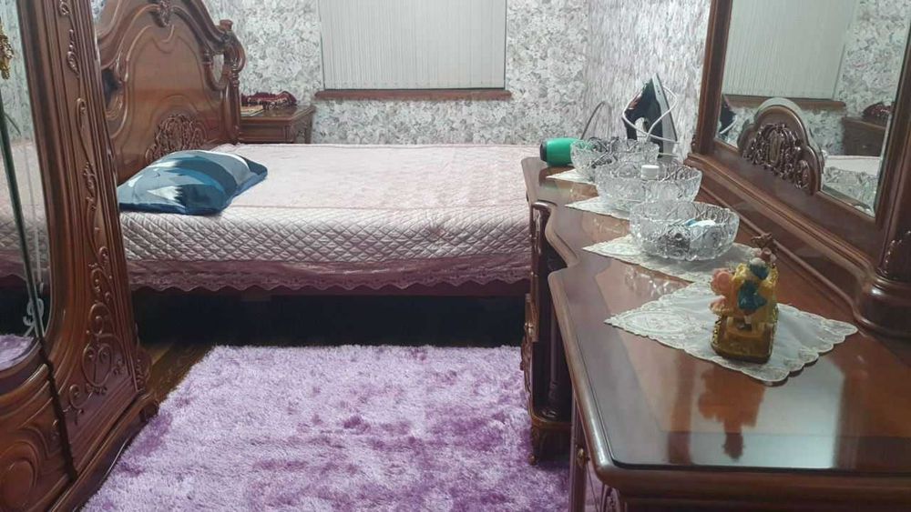 5 xonali shinam kvartira 3 qavatda, Marxabo