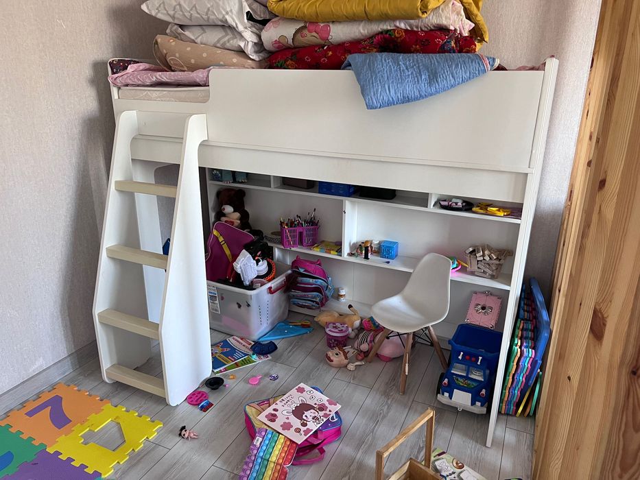 Детский кровать в хорошем состоянии