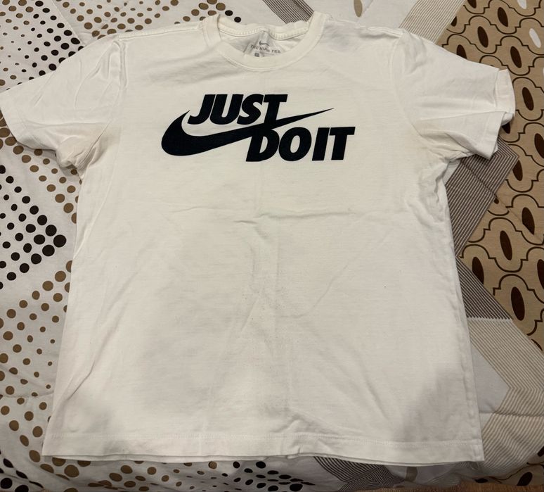 Адидас найк тениски