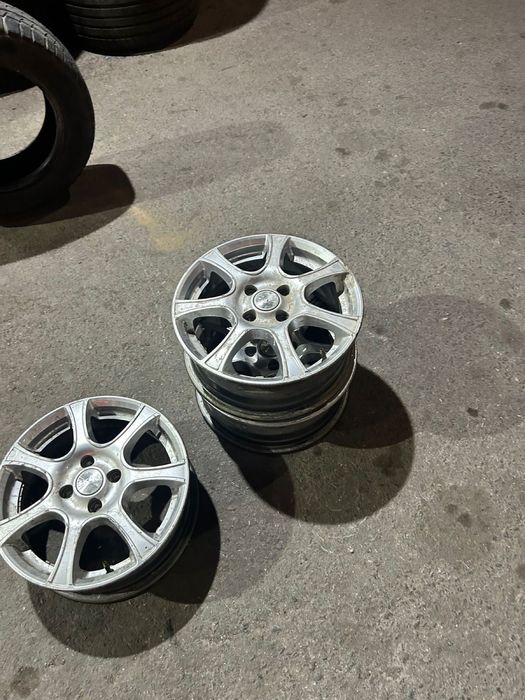 Диск машинанға сатылады