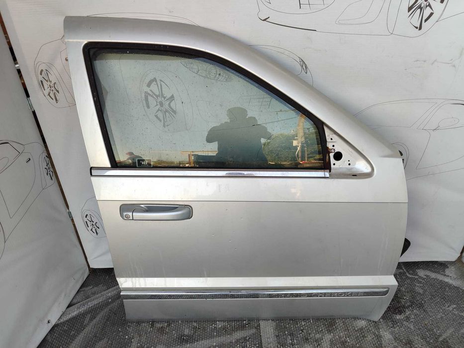 Ușă Față Dreapta Jeep Grand Cherokee WK SUV Gri 55399100AB 2010 / [2005-2010] / (11Z)
