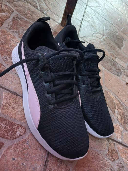 Adidași puma noi