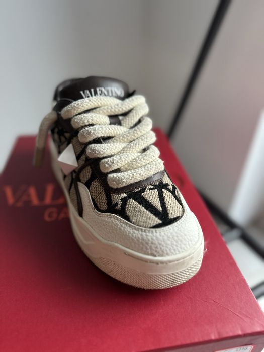 Valentino garavani обувки