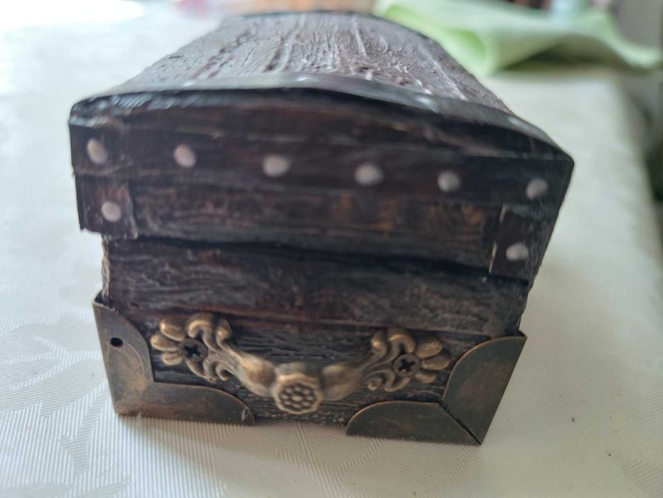 Уникални, ръчно изработени подаръчни кутии с дизайн по ваше желание