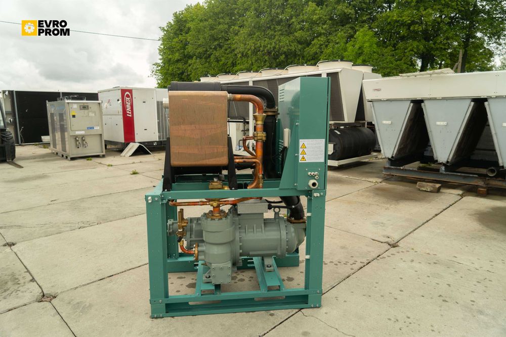 Chiller răcit cu apă YORK YCSE0181 – 180 kW | water cooled chiller price | Stare Excelentă