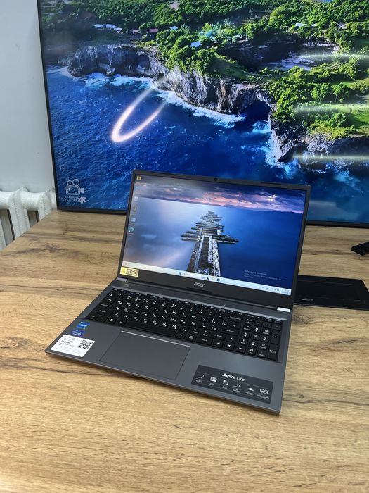 Ноутбук Acer Aspire Lite
