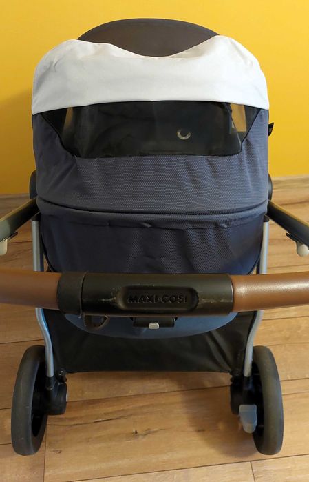 Столче за кола Maxi-Cosi  + адаптери + Детска количка Maxi-Cosi Zelia 2