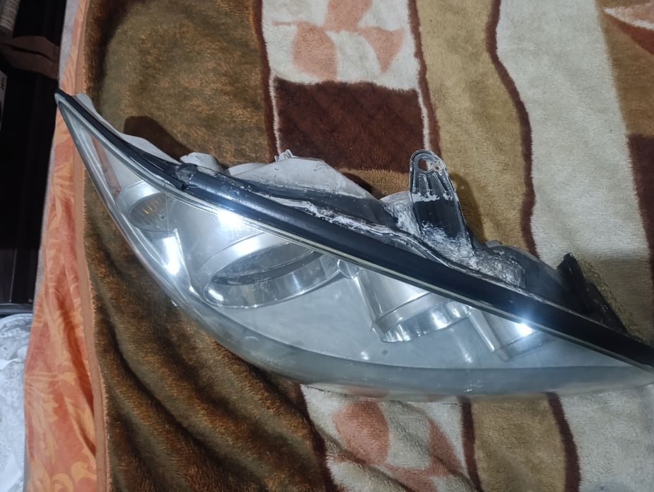 Фары на Тойота Камри 35