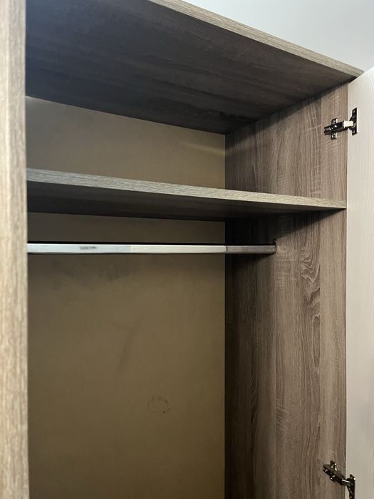 Set 2 dulapuri dormitor (se dau și separat)