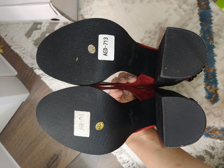 Женские туфли новые