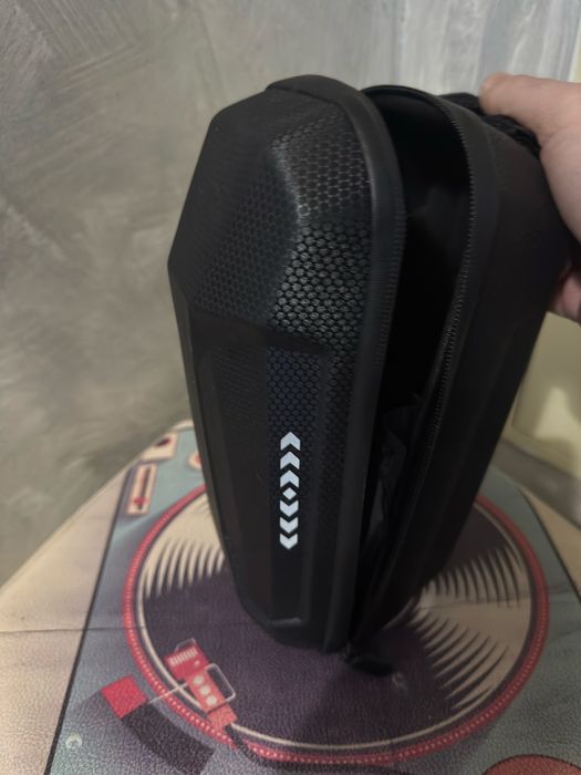 Geanta bicicleta/trotineta electrica plus lumini